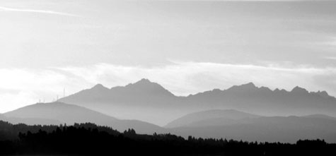 Mountain-Silhouettes