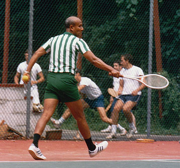tennis_outside_venue Sri Chinmoy